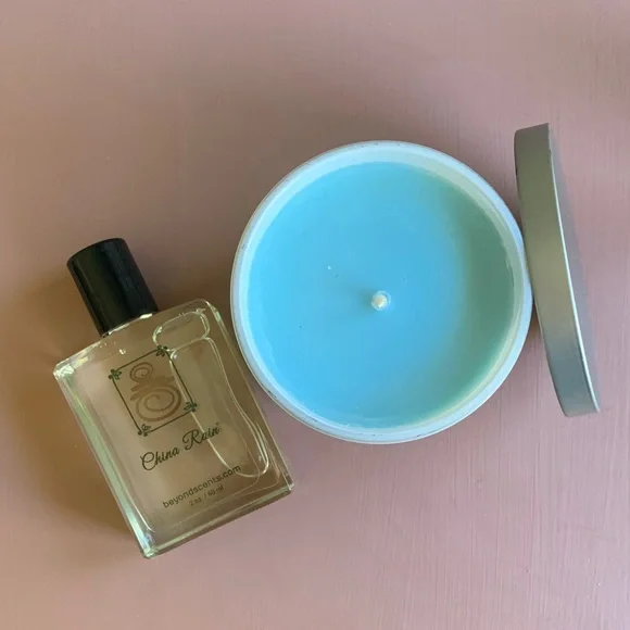 New-China Rain Perfume Oil and Soy Candle Set - Picture 3 of 7